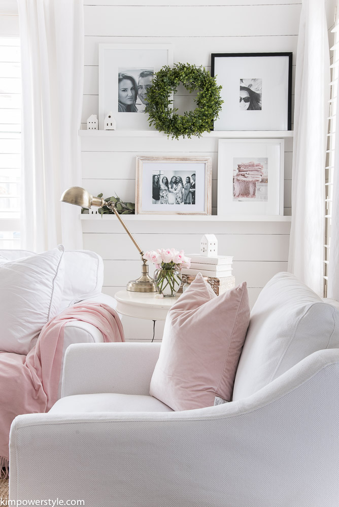 Spring Decor in the Living Room