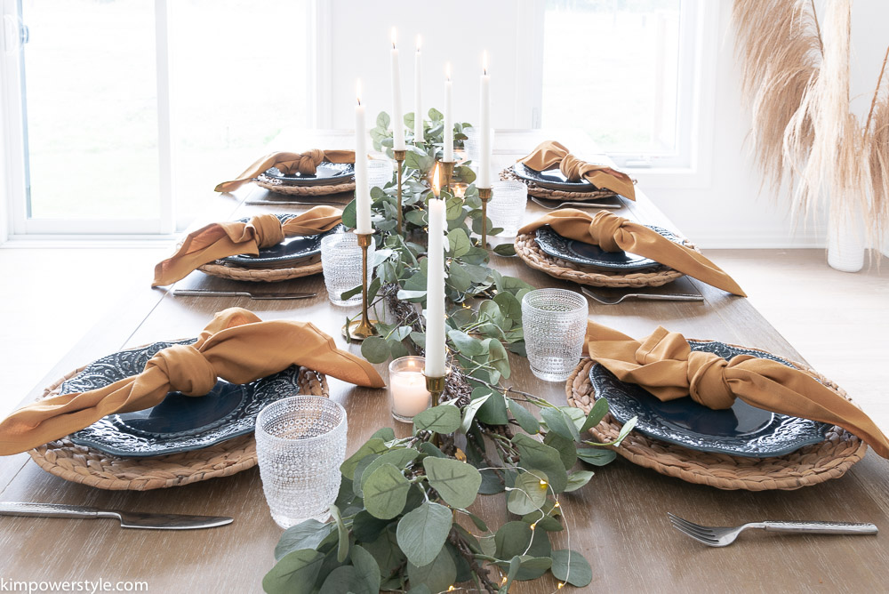 Simple Fall Tablescape