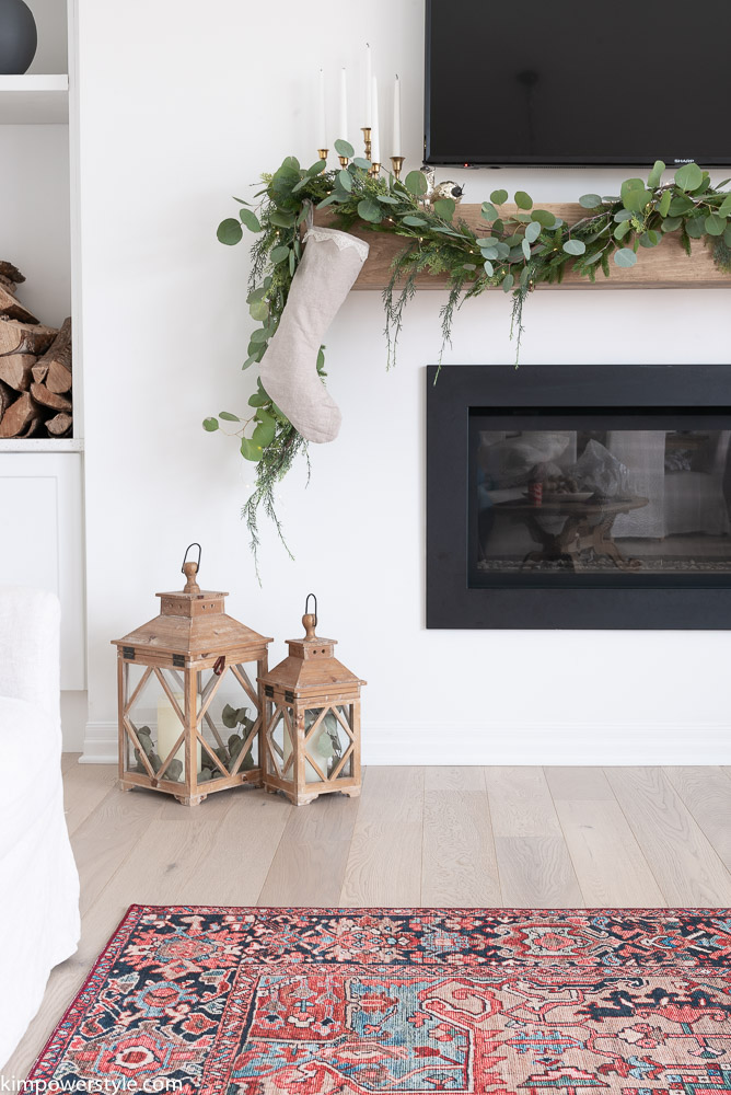 DIY Mantel Decorated for Christmas